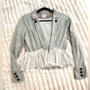 Cute lightweight jacket that adds sass & style to any outfit!!